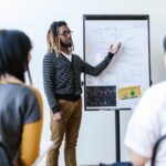 Yhteisöprojektit kryptovaluuttamaailmassa: Mahdollisuudet ja Haasteet